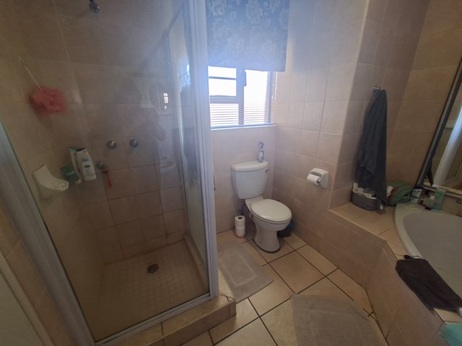 2 Bedroom Property for Sale in Bult South North West